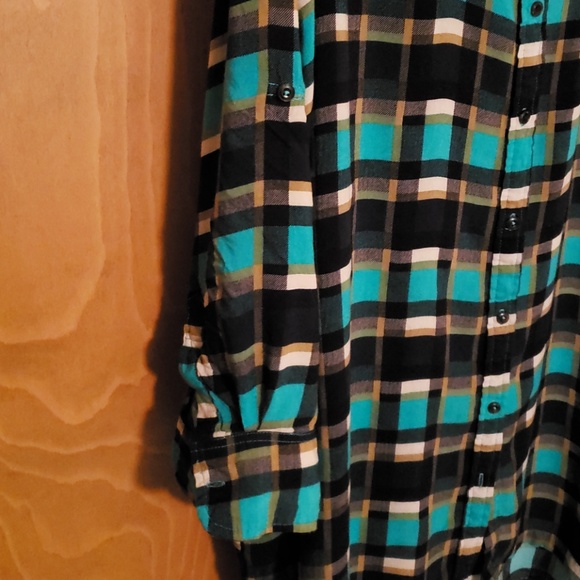 Navy/Turquoise Umgee Buffalo Plaid shirt - Picture 2 of 4